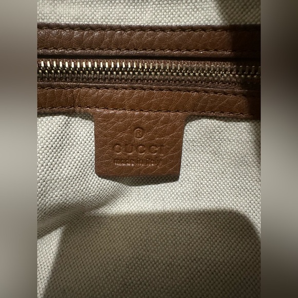 GUCCI MONOGRAM MEDIUM BELLA HOBO BAG - Picture 7 of 9